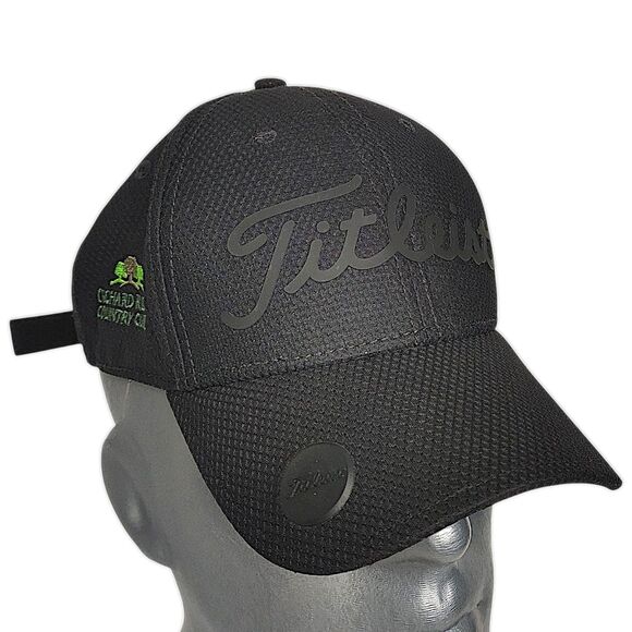 Titleist Hat Cap Adjustable Strap Back Adult Black Orchard Ridge Country Club - Picture 1 of 9